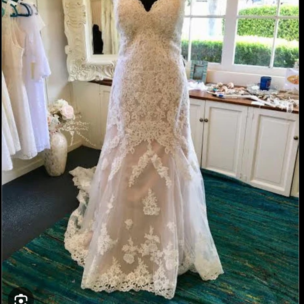 Stella York weeding gown